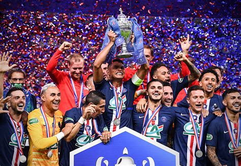 Psg, angers sco, olympique lyonnais, monaco, canet roussillon, montpellier, rumilly vallières, toulouse. PSG es el dueño de la Copa de Francia