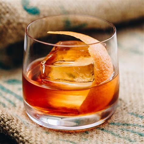 11 Easy Bourbon Cocktails To Try Now