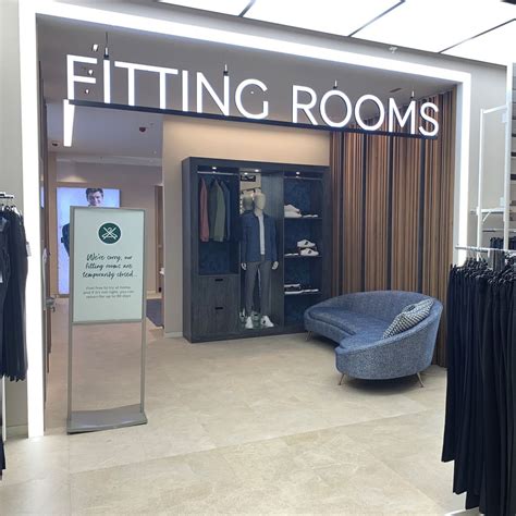があります Clothing Store Fitting Room， Removable Fitting Room， Portable Fitting Room With Shading