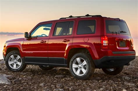 2017 Jeep Patriot Vins Configurations Msrp And Specs Autodetective