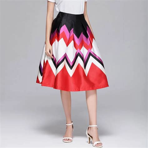 2018 Summer Style A Line Pleated Skirt Women High Waist Wave Striped Print Long Skirts Vintage