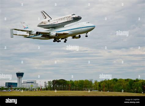 Space Shuttle Discovery Being Carried By Boeing Model 747 100 Nasa
