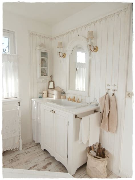 Upcycling mit obstkisten die 20 schönsten. Bathroom shabby chic and white | Shabby chic zimmer ...