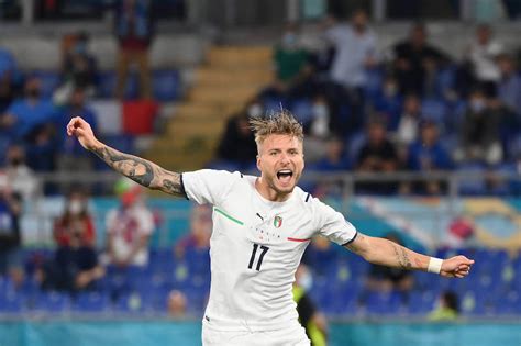 Die italienische schweiz (svizzera italiana) umfasst die regionen der schweiz mit einer italienischsprachigen bevölkerungsmehrheit. Italien vs Schweiz Wett Tipp - 16. Juni 2021 EM Vorschau ...