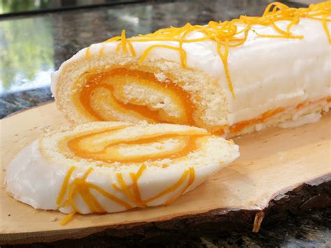 Program można obejrzeć w telewizji polsat, polsat2, atm rozrywka. Ewa Wachowicz / Przepisy / Rolada z marchewką