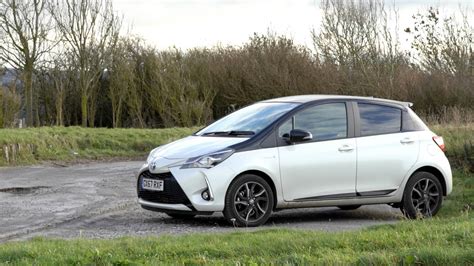 Toyota Yaris Hybrid Living With It