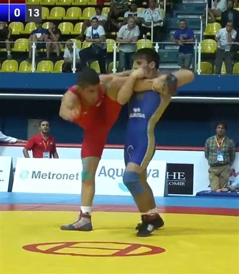 Iranian Wrestler Shows Off Some Amazing Spin Moves During A Wrestling