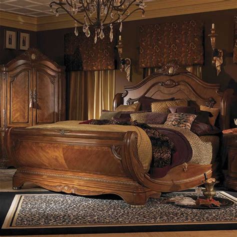 Chateau Sleigh Bed Magnolia Hall