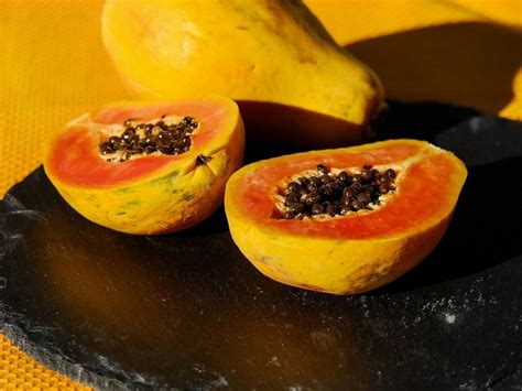 Salmonella Outbreak Linked To Papayas Imported From Mexico Cdc Wjbf