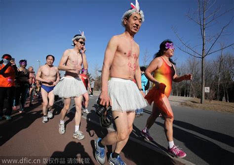 Monkey King Angel And Superwoman At Beijing S Naked Run Race Chinadaily Com Cn