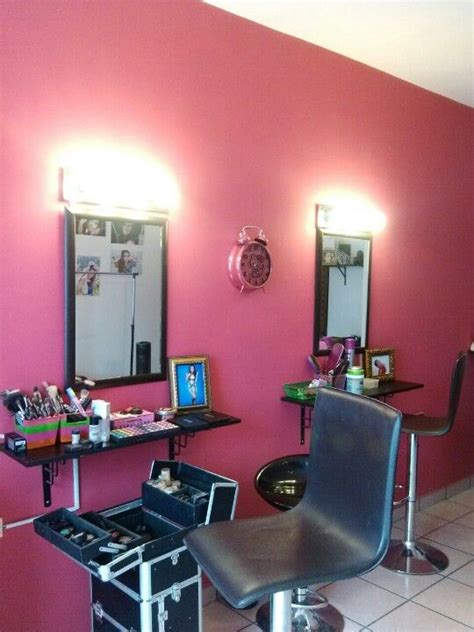 Make up place