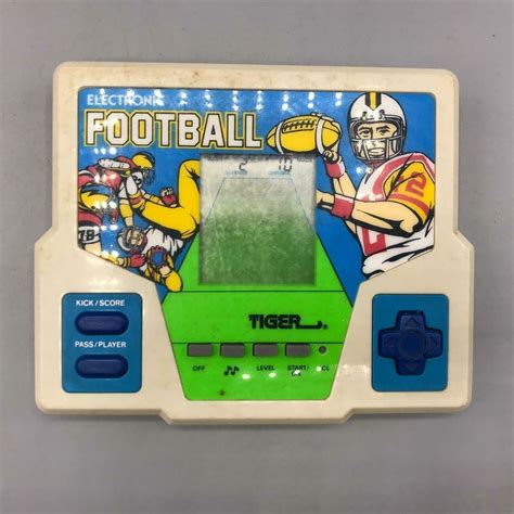 Vintage 1987 Tiger Electronics Football Handheld Electronic Game