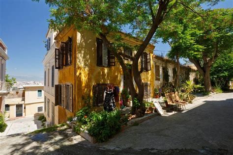 Moving to Athens Greece: 5 Important Tips You Must Not Overlook