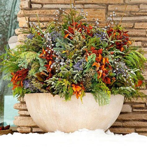 46 Perfect Outdoor Winter Planters Ideas Pimphomee