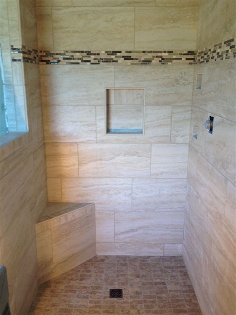 Whether you plan to soak or shower in this acrylic bathtub, you'll find that this model is a great buy. Shower | Alcove bathtub, Shower, Bathtub