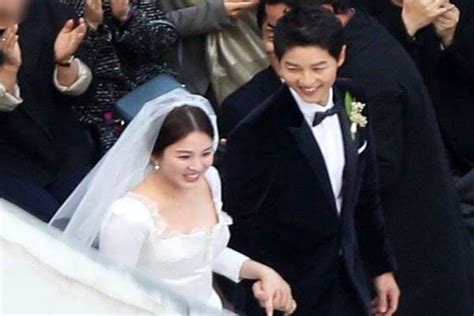 ini foto foto pernikahan song joong ki dan song hye kyo
