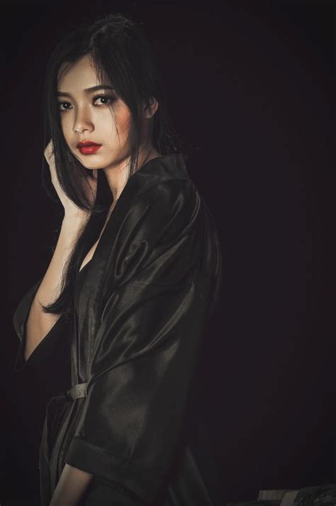 Con cò be bé xuân mai là ngôi sao nhí đình đám nhất trong những năm 1997. Bất ngờ với giải Nữ diễn viên chính xuất sắc phim truyền ...
