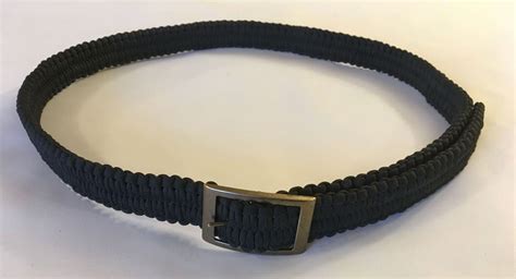 Paracord belts are very practical. Bitterroot Braided Paracord Belt: 6 Steps (with Pictures)