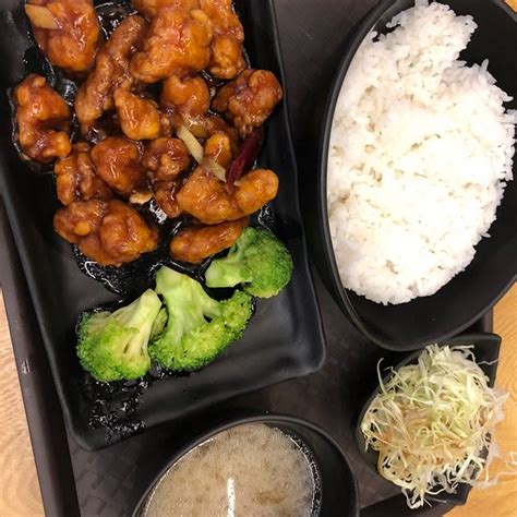 Leehom was given the honour to sing the song for olympic, it's a very nice song, enjoy guys. Wang Fu, Quezon City - Katipunan Avenue UP Town Ctr ...