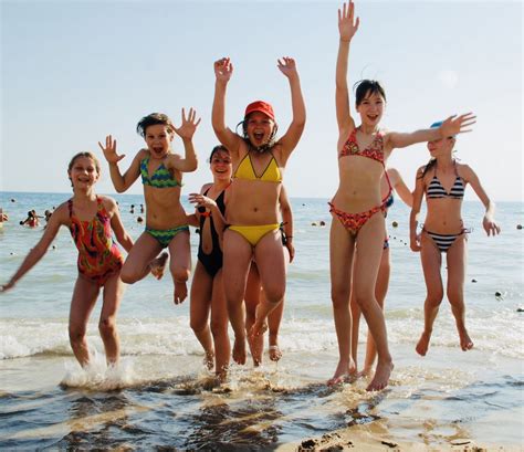 Фото 10 Летних Девочек На Пляже —
