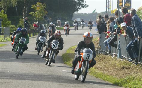 See actions taken by the people who manage and post content. Demo Classic Oldebroek 10 september - Motor.NL