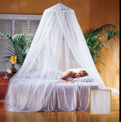 The double cab canopy come with impressive features for durability. Pin by Jenny Evenson on Beds & Bedding Inspiration | Bed ...