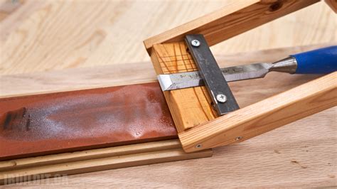 Diy sharpening jig for chisels and plane blades — easy to build. Chisel / Plane Iron Sharpening Jig - Older version - IBUILDIT.CA