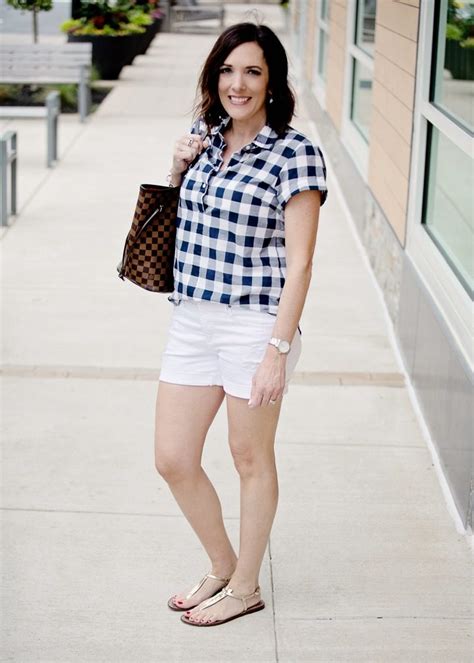 Casual Summer Shorts Outfit With Gingham Popover