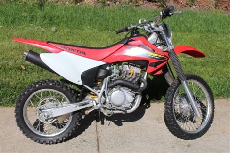 Explore photos, videos, features, specs and offers, and find your perfect ride! 2003 Honda CRF 150 F Motorcycle
