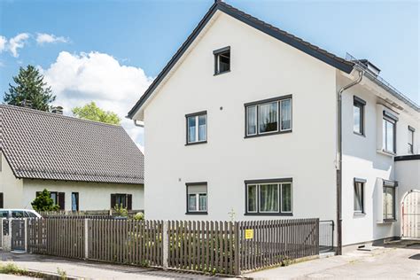 Der aktuelle durchschnittliche quadratmeterpreis für häuser in gilching liegt bei 14,50 €/m². Unterkunft Ferienwhg_1 Oberndorfer (Wohnung) in Gilching ...