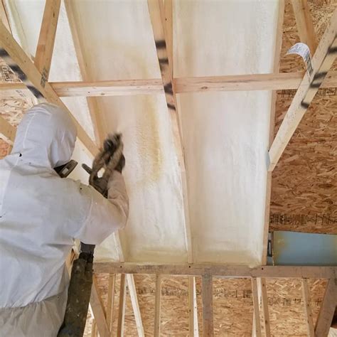 Both types are created from polyurethane and have the same basic structure that contains the bubbles of gas. Spray Foam Insulation Rochester, MN | SPFI USA