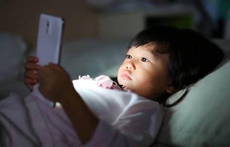 How Screen Time Affects Your Sleep What You Need To Know