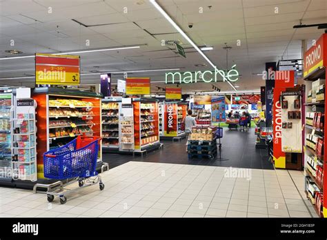 Interior Of A Carrefour Hypermarket Stock Photo Alamy