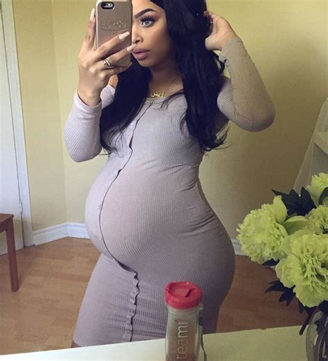 See This Instagram Photo By Itsreesiie • 404k Likes Maternity Fashion Pretty Pregnant