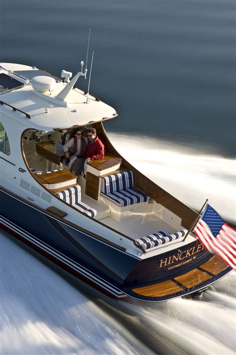 Boothbay Harbor Cruises | Luxury Boating & Sailing Tours | BBH Sumer