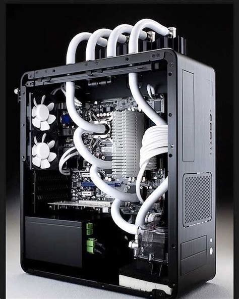 Best Gaming Desktops Under 1000 To Suit Your Play Style In 2020 Custom Computer Best Gaming