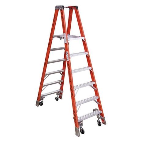 Werner 14 Ft Reach Fiberglass Platform Twin Step Ladder With Casters