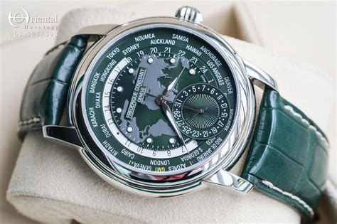 Frederique Constant Classic Worldtimer Manufacture Forest Green Dial
