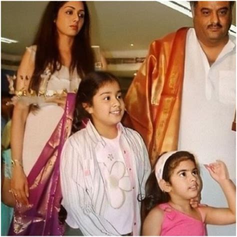 This photo of janhvi kapoor with mother sridevi is beyond adorable. Janhvi Kapoor and Khushi Kapoor buzz with excitement in ...