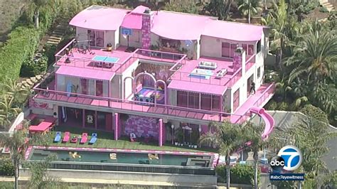 A real-life Malibu Barbie dreamhouse is available on Airbnb - ABC7 San