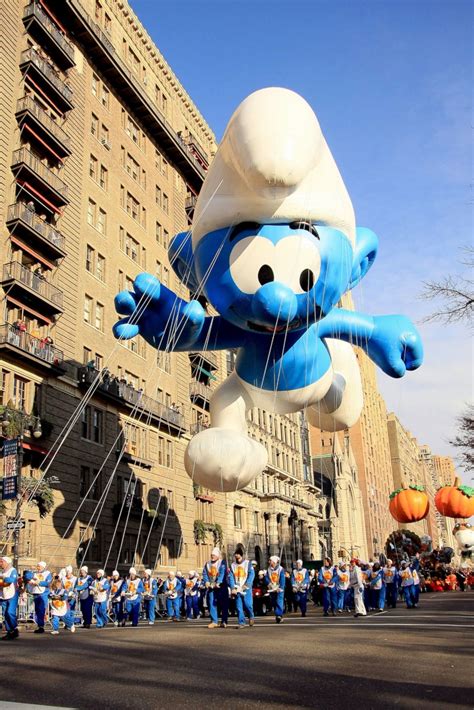 Academy sports hours thanksgiving day. Macy's Thanksgiving Day Parade Through the Years Photos ...