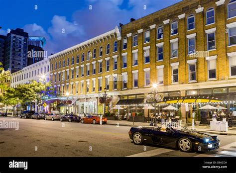 Warehouse district cleveland nightlife hi-res stock photography and