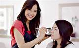 How To Be A Professional Makeup Artist
