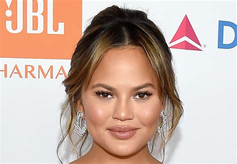 Chrissy Teigen Fires Back At Troll Calling Her ‘narcissistic For