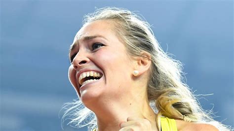 Born 20 september 1991) is an australian track and field athlete who competes in the javelin throw. Tokyo Olympics: How Kelsey-Lee Barber became world ...