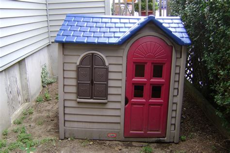 Little Tikes Playhouse Product Selections For Outdoor