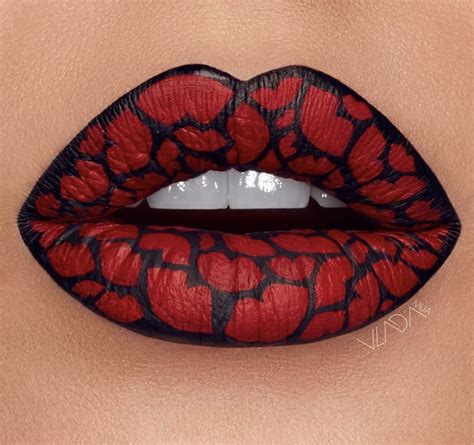 Pin By Kat Staxx On Lipz Lip Art Makeup Lipstick Art Lip Art
