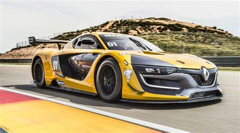 Video Testing The Renault Rs01 At Jerez
