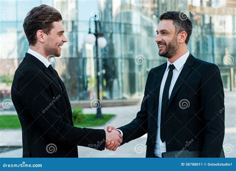 Men Handshaking Stock Image Image Of Handshaking Expertise 58788011