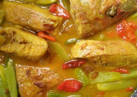 Kakap gajah, sawo, kakap merah, kakap jenaka mempunyai bentuk badan tinggi dan pipih dengan kepala yang lurus atau agak cembung. Resep Acar Kakap Merah Bumbu Kuning oleh Discha Ari - Cookpad